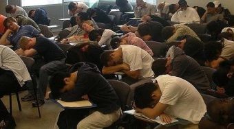 Sleepy Class. Image source.http://blogs.browardpalmbeach.com